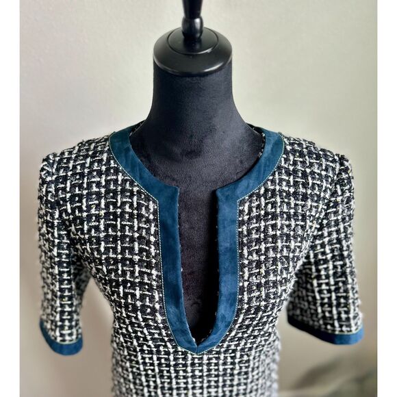 AUTHENTIC CHANEL 17A BLUE GREEN WHITE MULTICOLOR TWEED SUEDE LEATHER DRESS 38 - Picture 3 of 16
